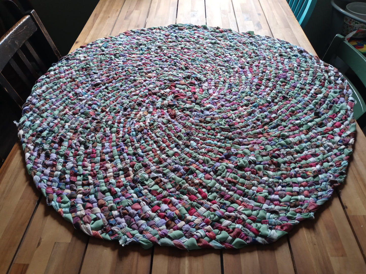 Rugs: 3 ft hand braided round rug