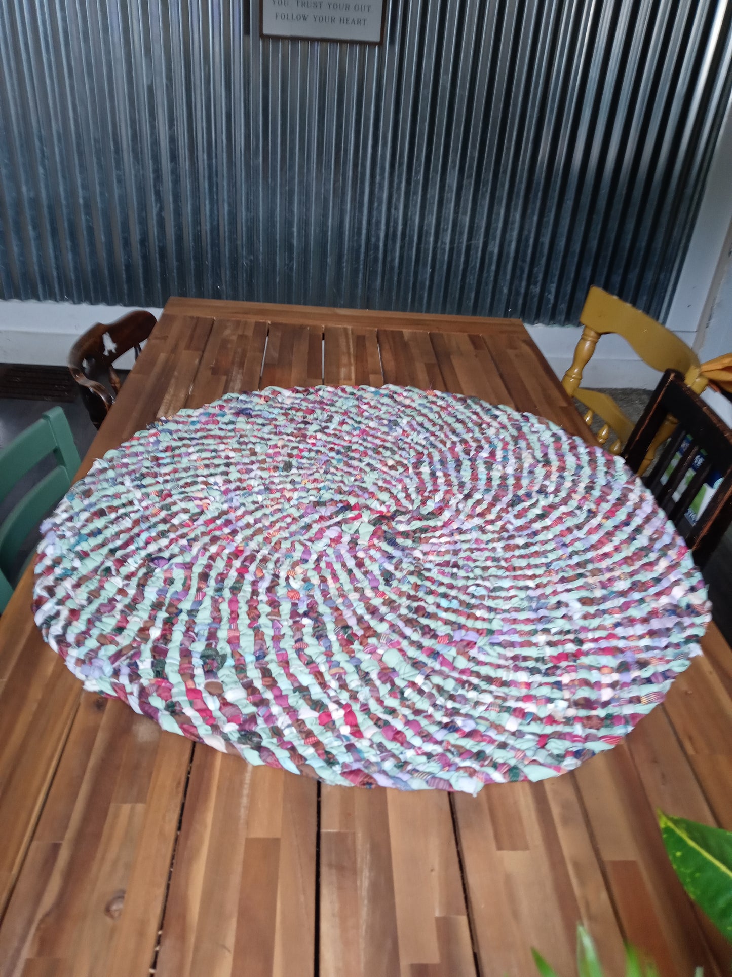 Rugs: 3 ft hand braided round rug